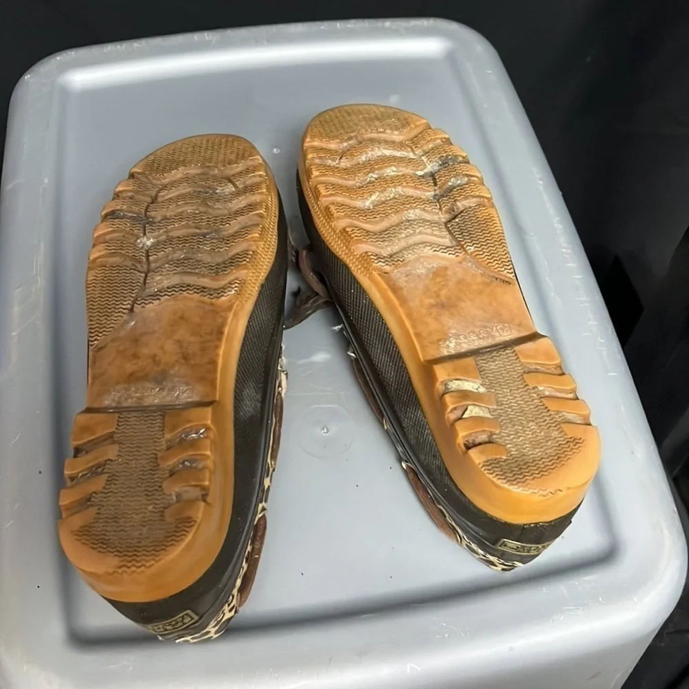 SPERRY- low cut rubber boot with animal print